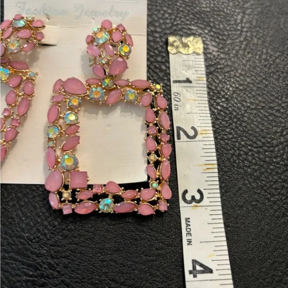 pink and iridescent stone hanging earrings - Picture 4 of 4